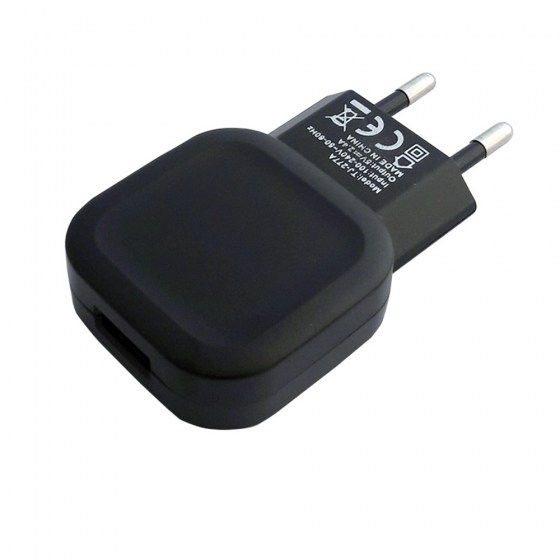 UNIVERSALL WALL CHARGER USB TJ-277A 2,4A